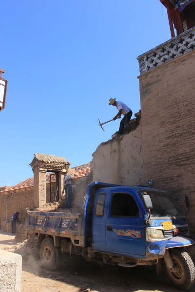http://file29.mafengwo.net/M00/74/70/wKgBpVXRsQaAERE-AAdf8NY9aFk82.groupinfo.w600.jpeg